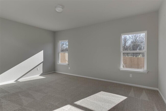 Building Photo - 6821 Ranchito Dr