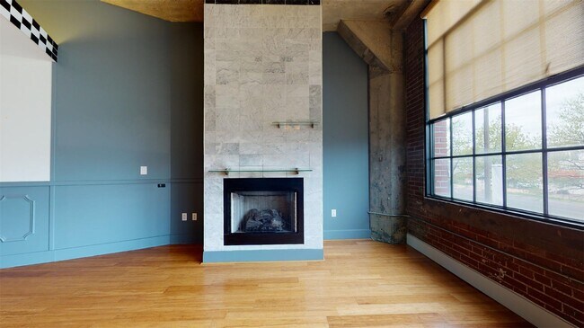 Building Photo - 4100 Forest Park Ave
