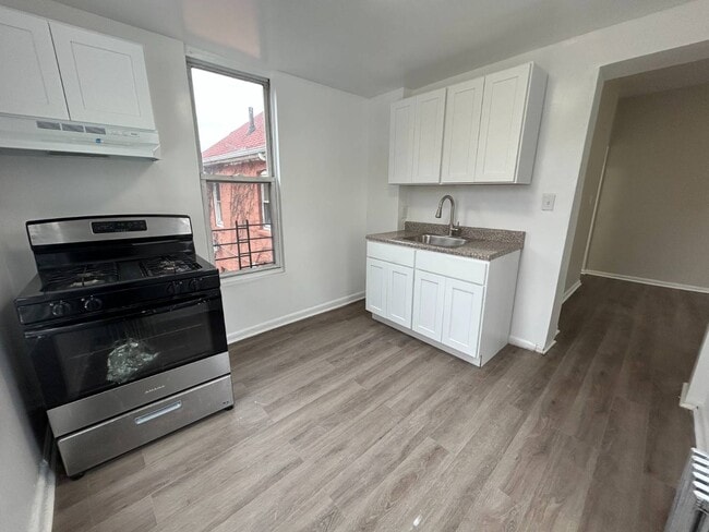 Building Photo - 1819 Palisade Pl