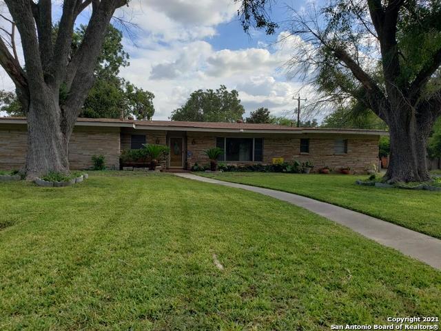Building Photo - 600 Antler Dr