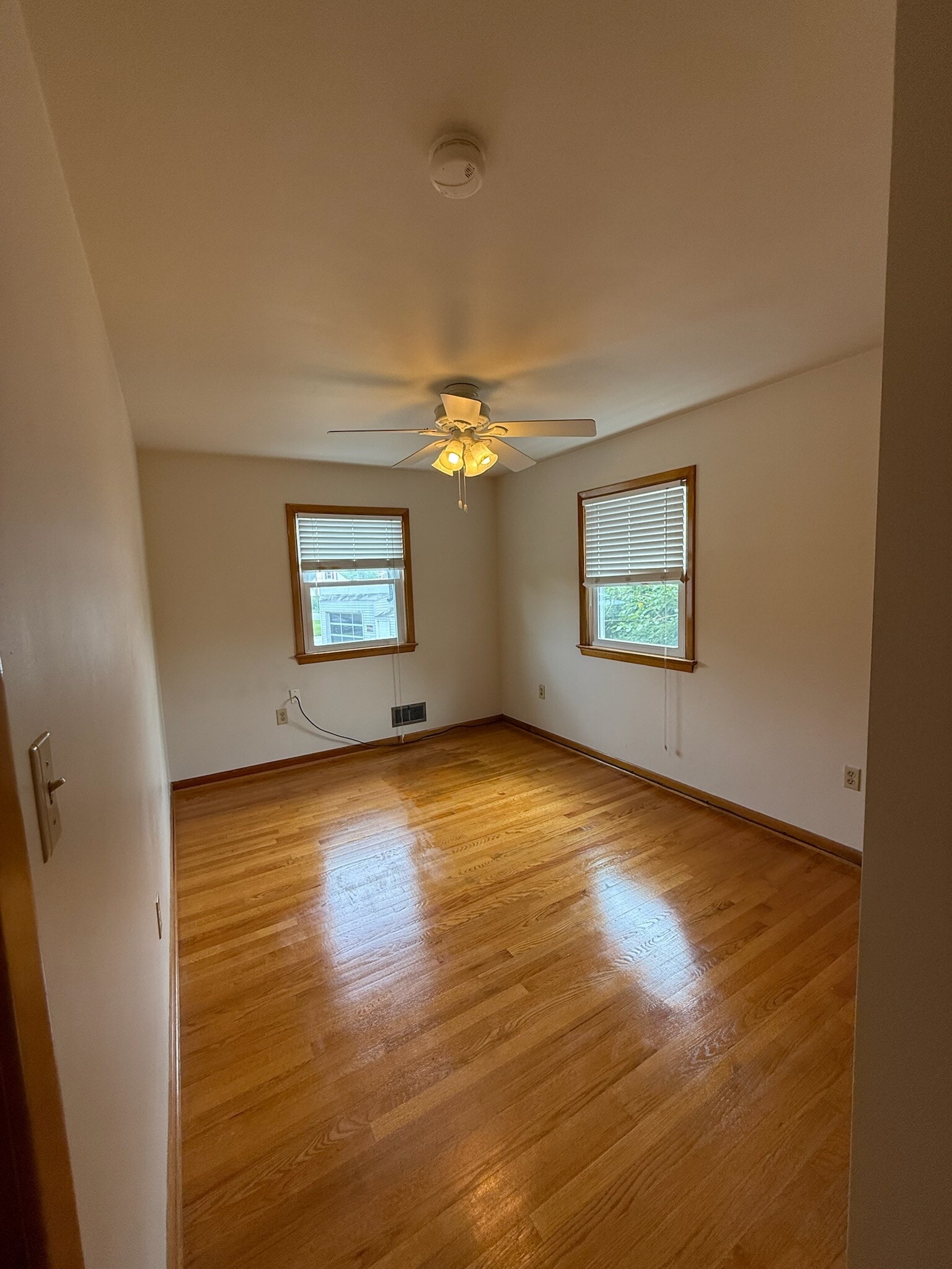Bedroom 2 - 338 S Jefferson St