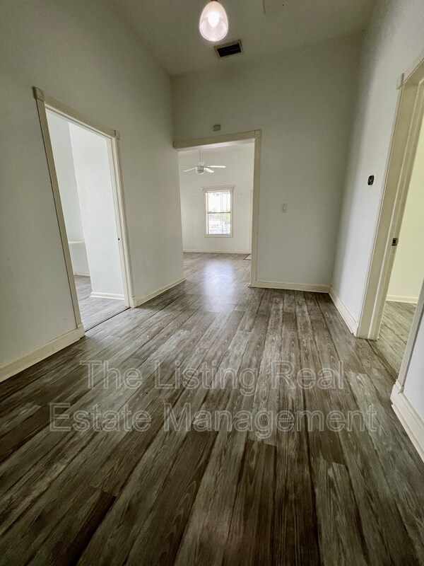 Building Photo - 2824 N 19th St
