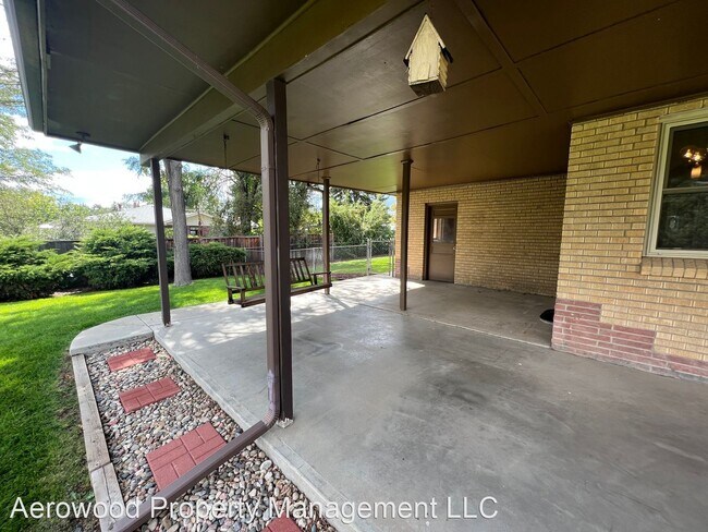 Building Photo - 3 br, 2 bath House - 850 S Flower