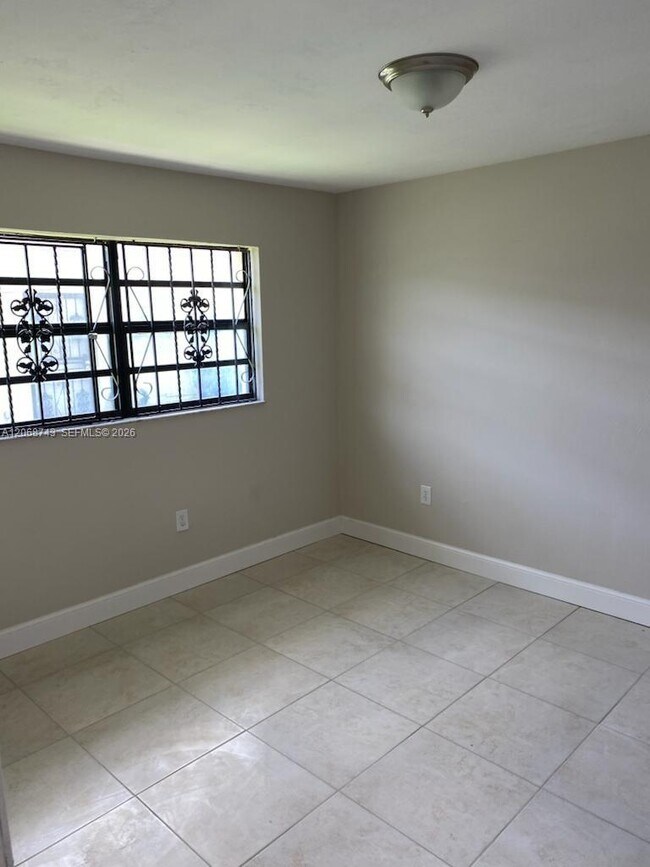 Building Photo - 2416 NW 79th Terrace