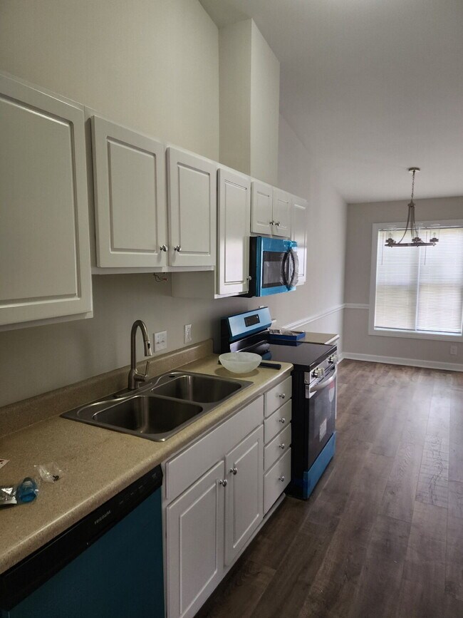 Building Photo - Carroll Crossing-Duplex in Winterville