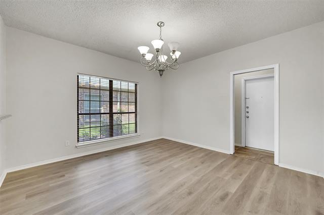 Building Photo - 5102 Wood Creek Ln