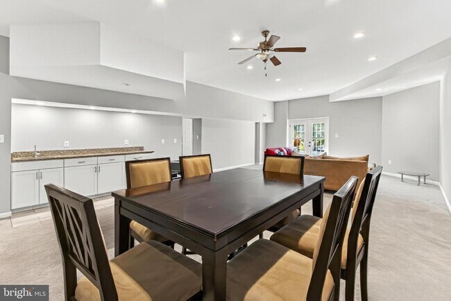 Building Photo - 1300 Pinstripe Ct