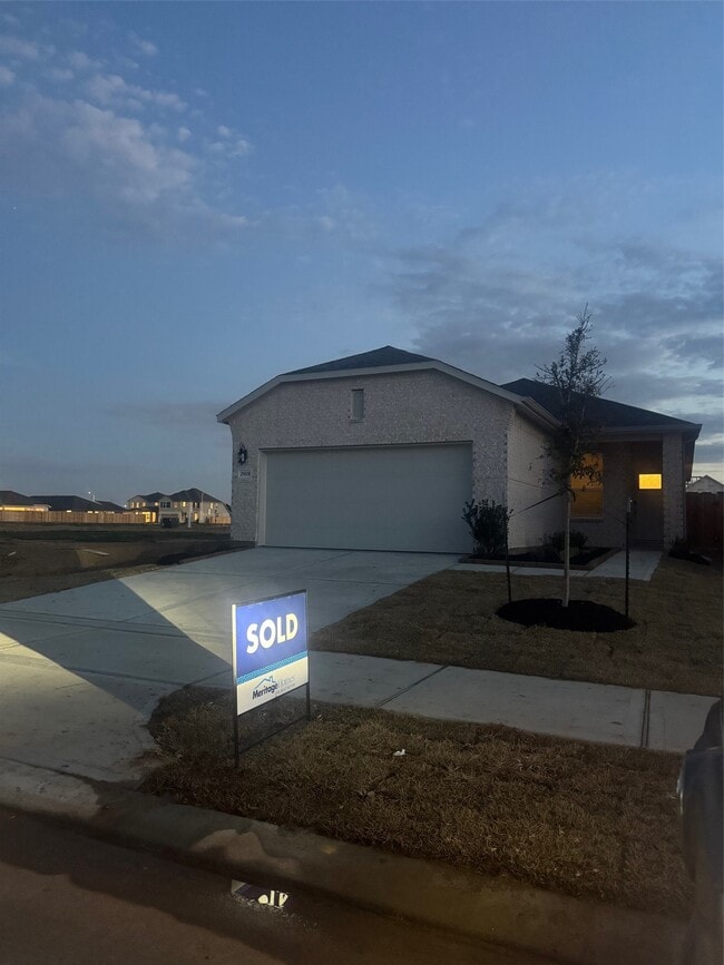 Building Photo - 29119 Farmhouse Ests Dr