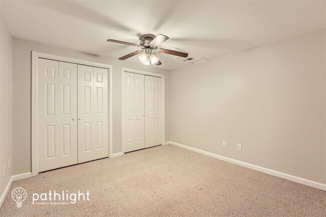 Building Photo - 4011 Iron Hill Ln