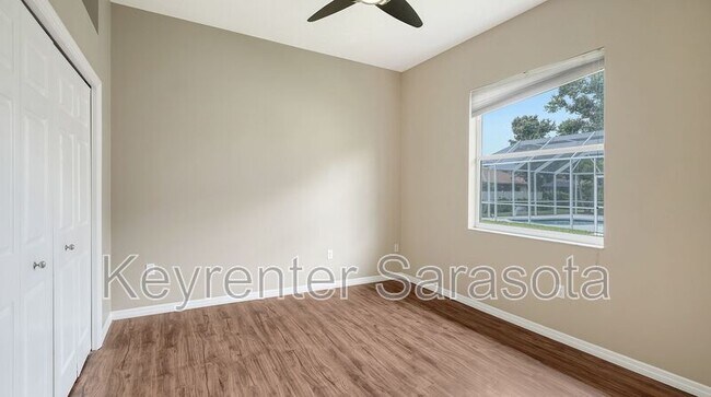 Building Photo - 6219 Aventura Dr
