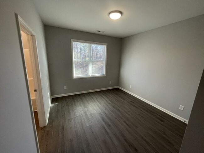 Building Photo - 20-A Korea St