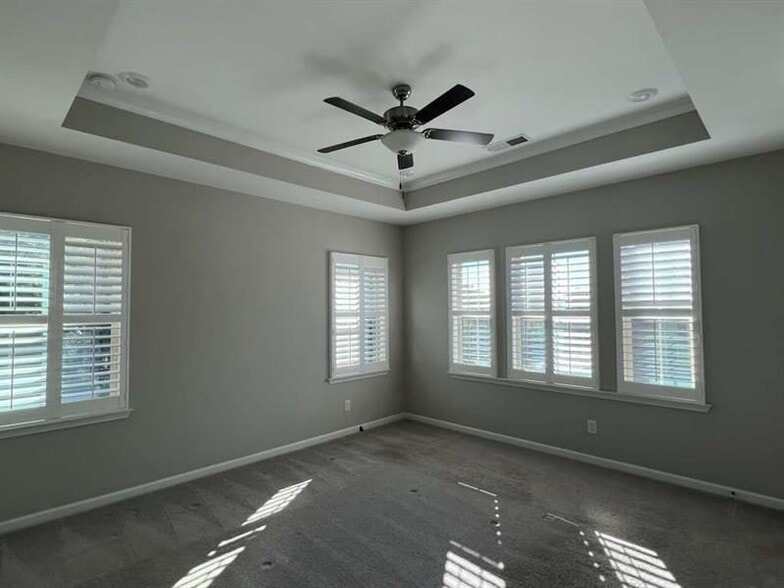 Building Photo - 4260 Essex Pond Wy