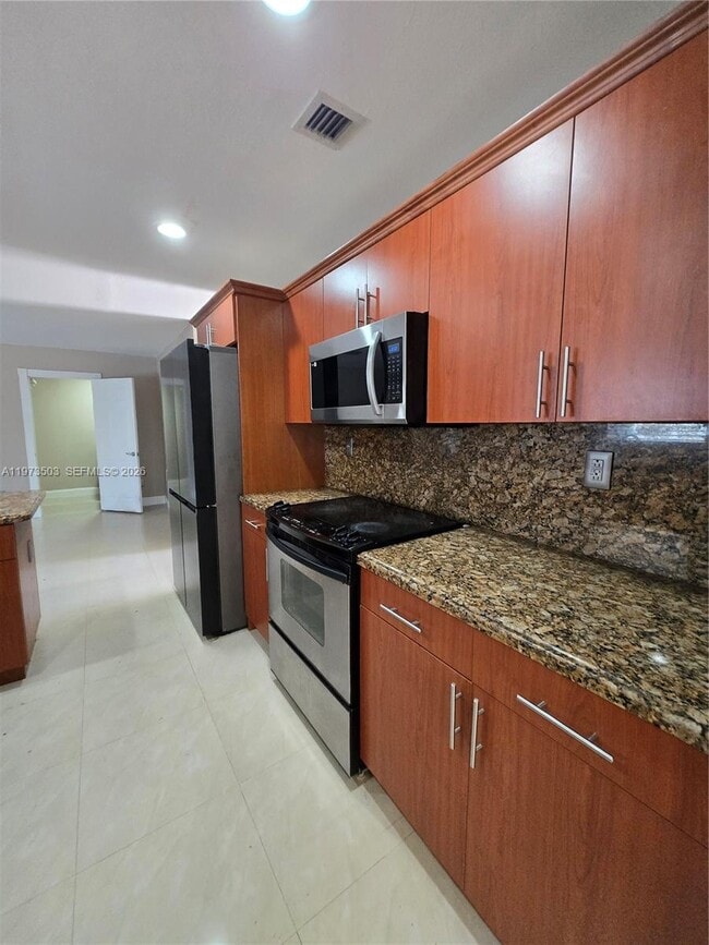 Building Photo - 10805 SW 165th Terrace