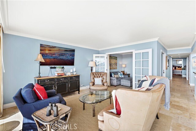 Building Photo - 405 Avenida Granada