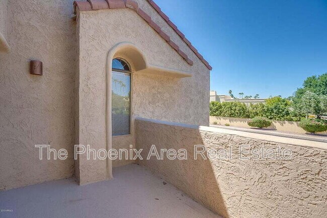 Building Photo - 10055 E Mountainview Lake Dr