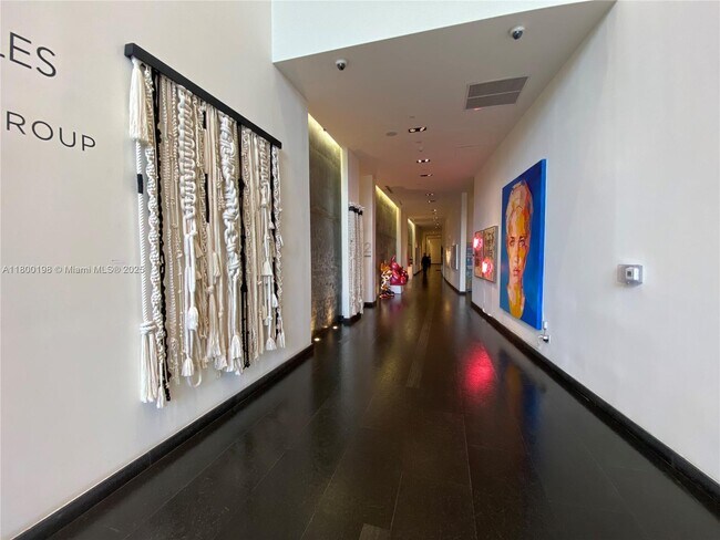Building Photo - 888 Biscayne Blvd