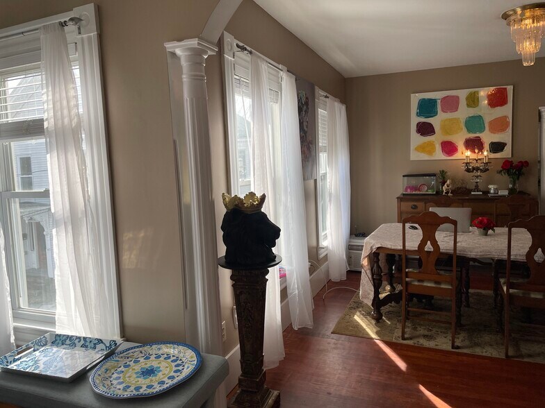 Dining Room - 395 Hanover St