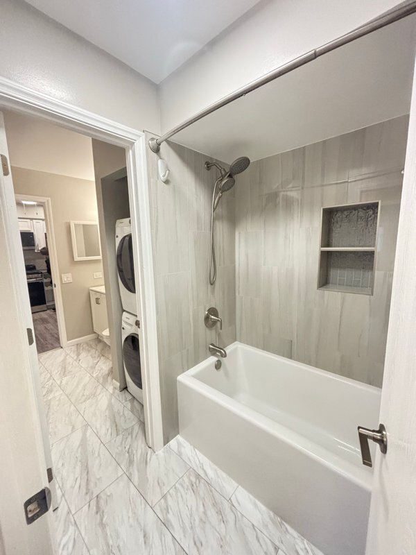 Building Photo - 16 Echo Ct