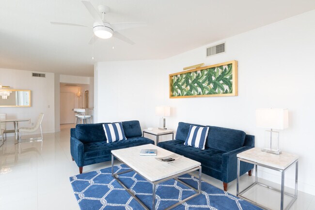 Building Photo - 550 Okeechobee Blvd