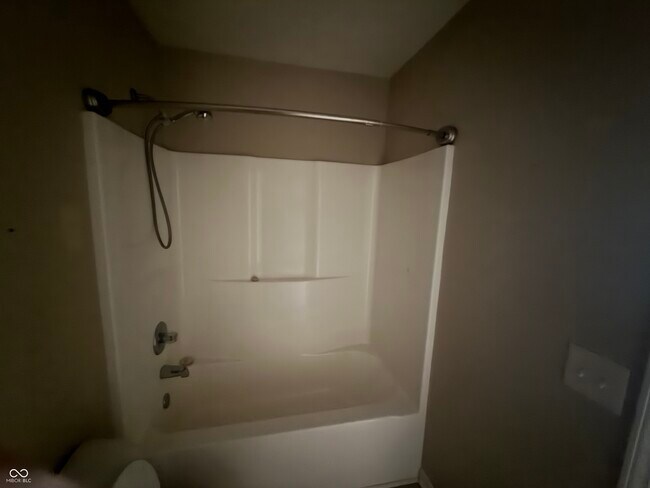 Building Photo - 2424 Boyer Ln