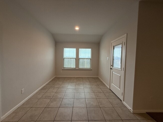 Building Photo - 10530 Ft Cibolo Trl