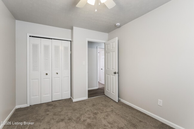 Building Photo - 8509 Gainsborough Dr