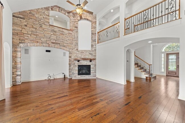 Building Photo - 3 N Beech Springs Cir