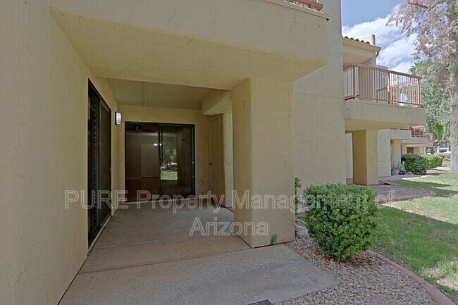 Building Photo - 9355 N 91st St