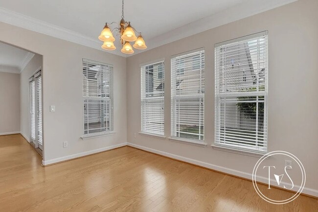 Building Photo - 175 Summer Hill Ct