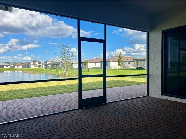 Building Photo - 5114 Panella Ave