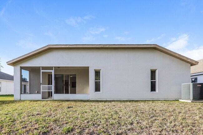 Building Photo - 25150 Lexington Oaks Blvd