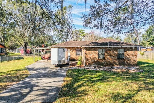 Primary Photo - 8510 N Campbell Rd