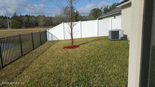 Building Photo - 3971 White Pelican Way