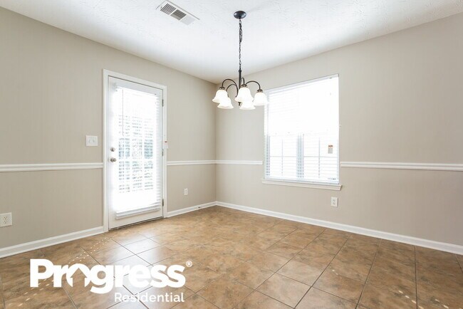 Building Photo - 413 Kirkland Dr