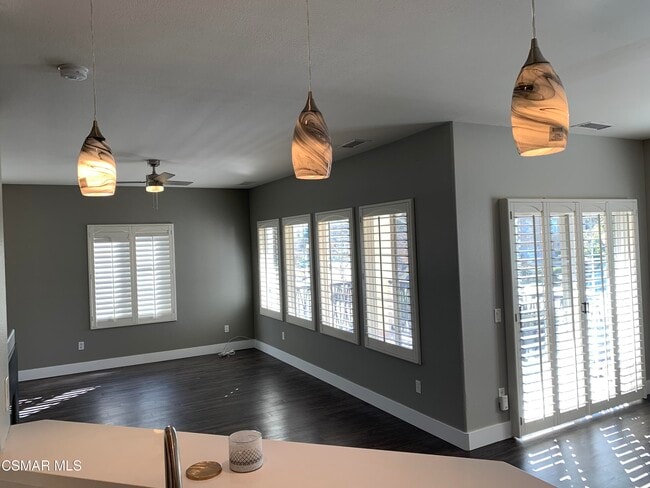 Building Photo - 27926 Cherry Blossom Ct