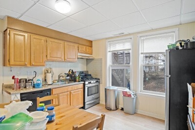 Building Photo - 852 Huntington Ave