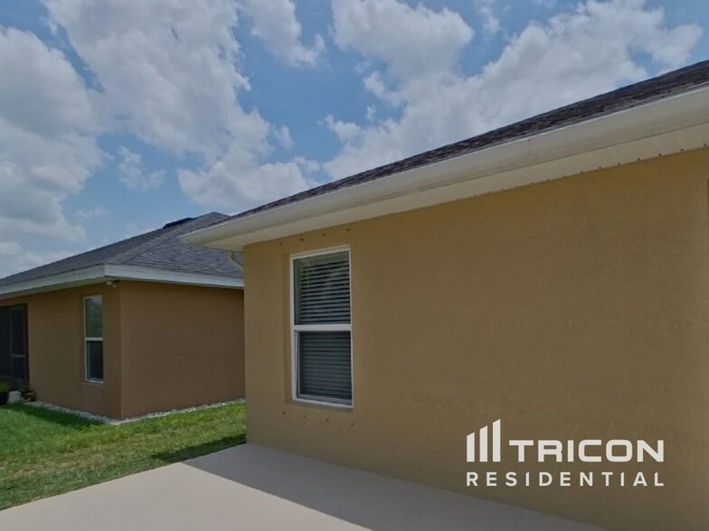 Building Photo - 14511 Dunrobin Dr