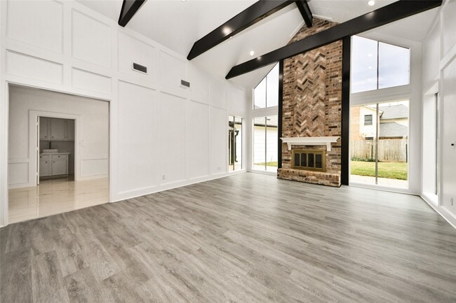 Building Photo - 1407 Sherfield Ridge Dr