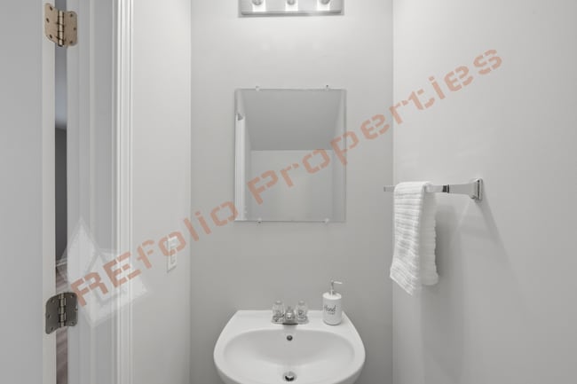 Building Photo - 2907 Berkeley Springs Pl
