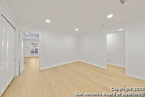 Building Photo - 7815 Broadway St