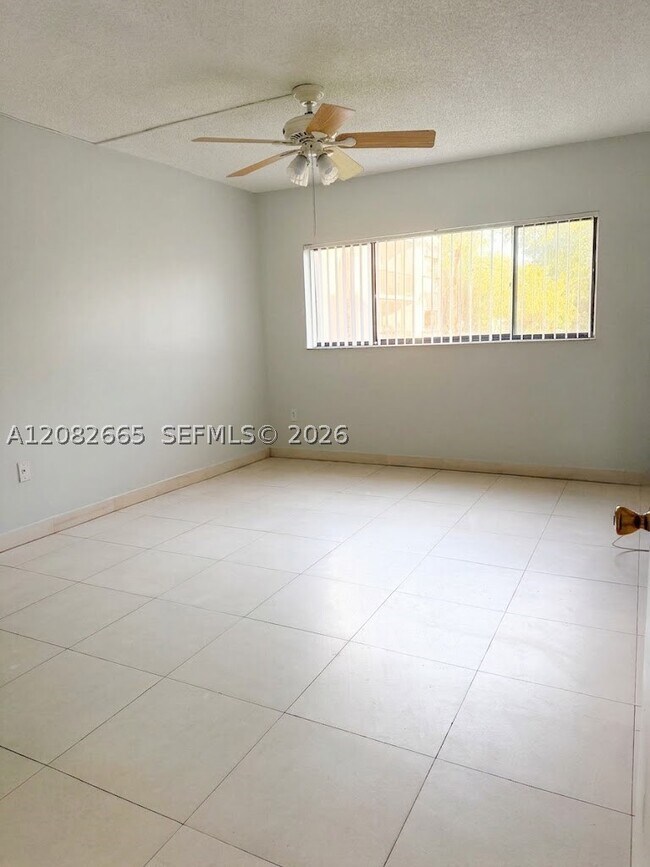Building Photo - 8650 SW 133rd Avenue Rd