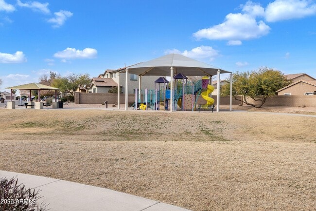 Building Photo - 45445 Gavilan Dr