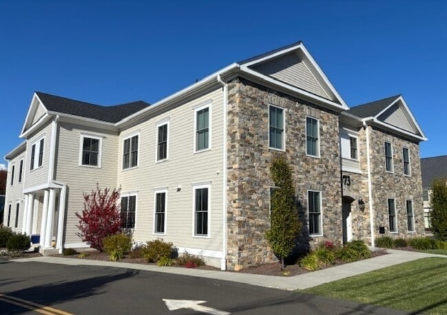 Primary Photo - 73 W Main St