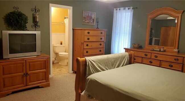 Building Photo - 4201 Page Ave