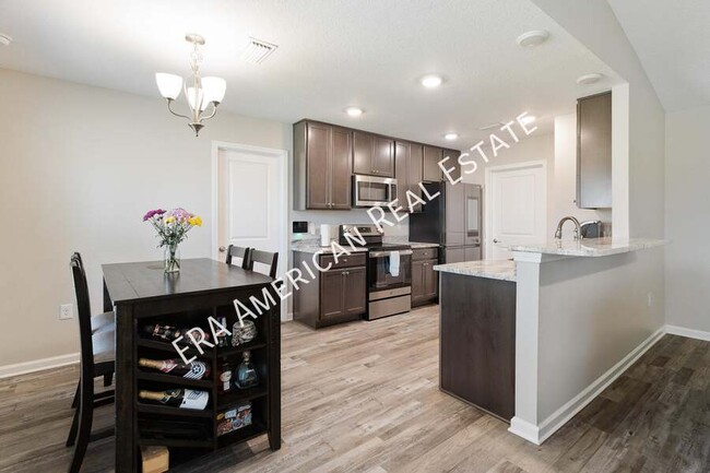 Building Photo - 6002 Colton Blaine Ct