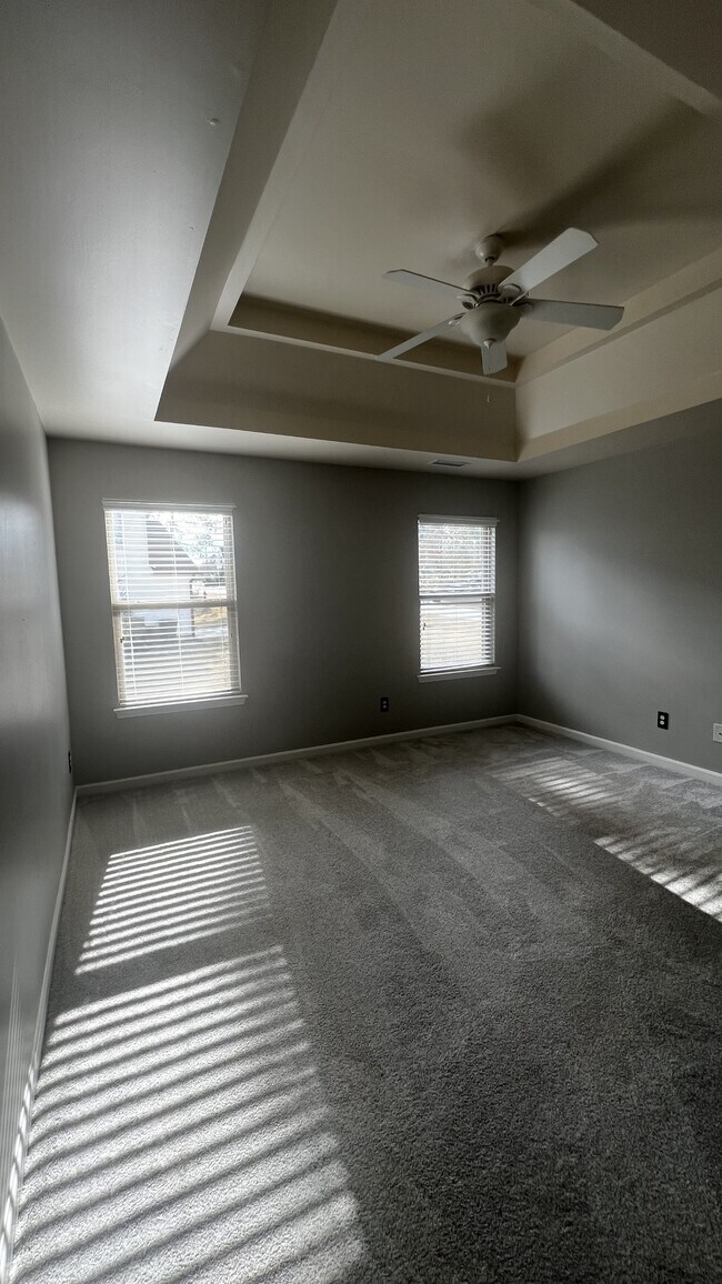 Building Photo - 116 Clearview Ct