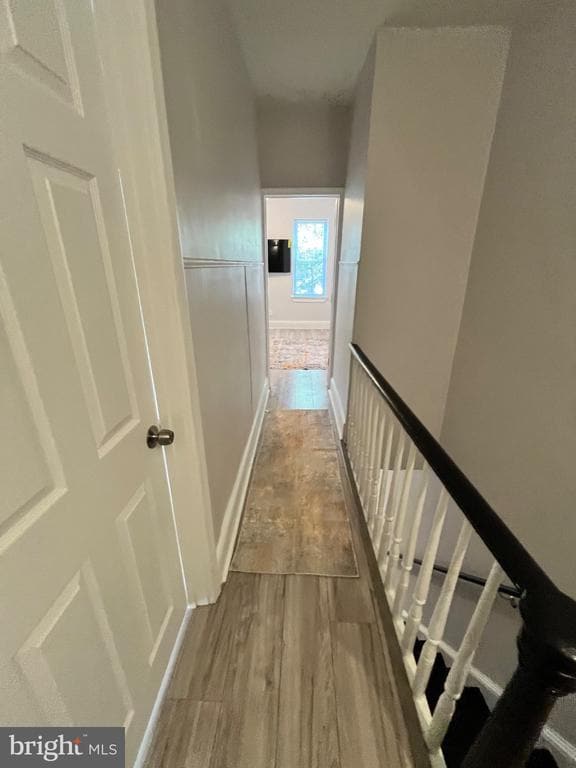 Building Photo - 2048 N Darien St