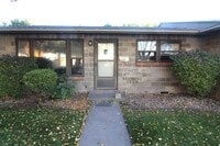 Building Photo - 8 N Palouse St