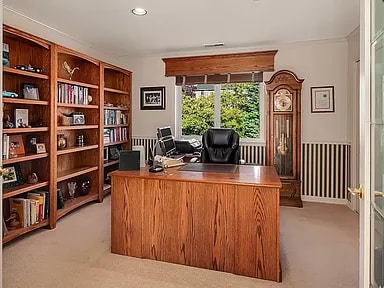 Building Photo - 2467 Twin Peaks Vw