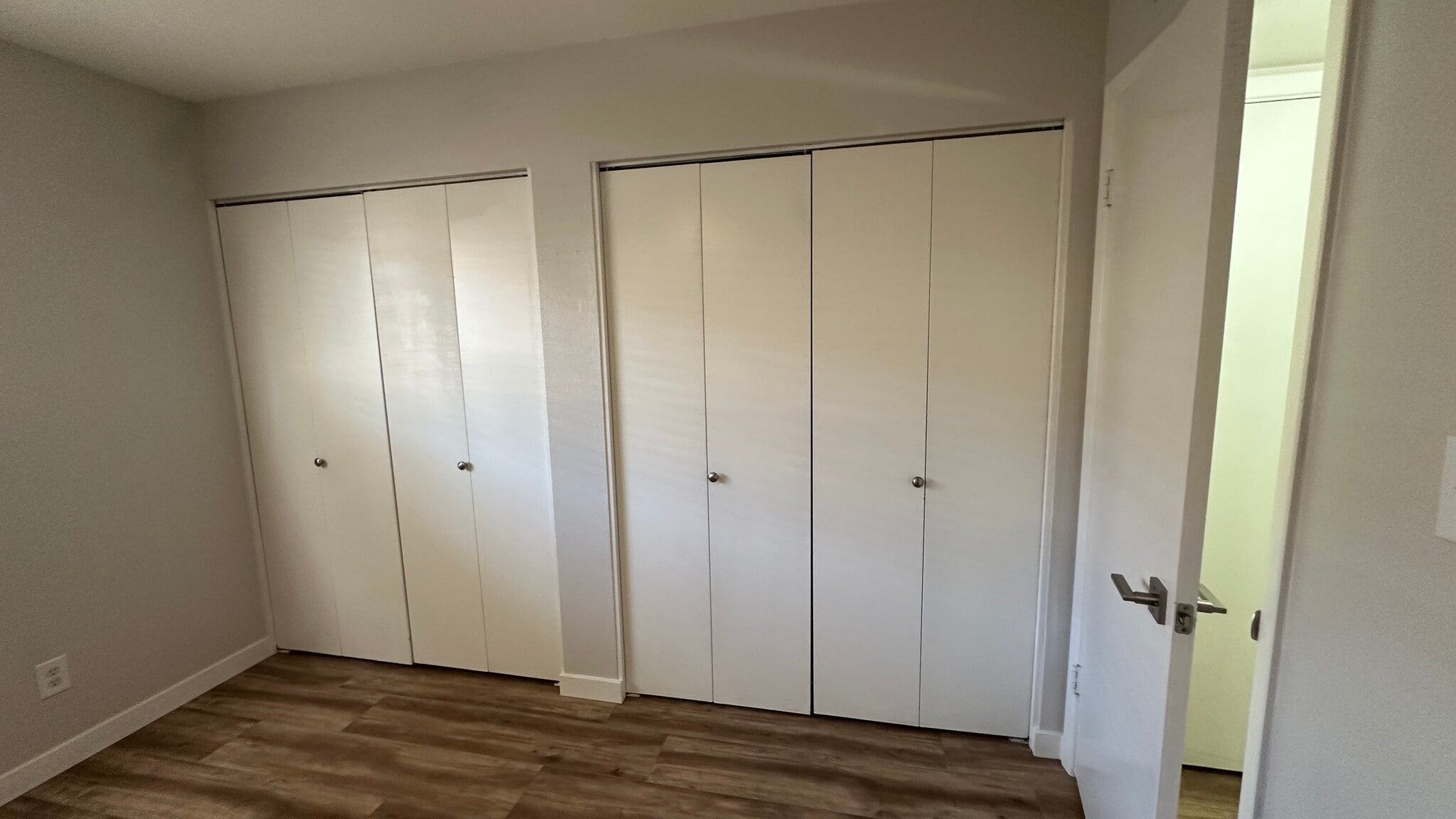 Building Photo - 2808 S Mill Ave